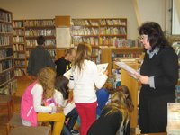 Šesťáci v knihovně 2012